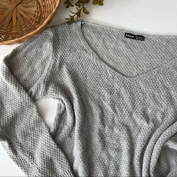 Shein | Gray Semi-Crop Knitted Sweater - Picture 4 of 9